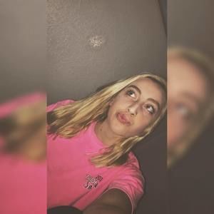 Meet your Posher, Skyeler